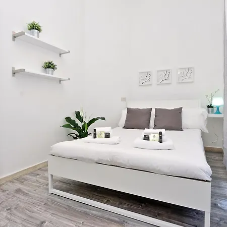 Dalitourism - Colosseo Experience 28 Apartment Rom