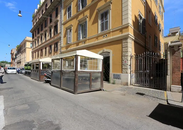 Dalitourism - Colosseo Experience 28 * Rom